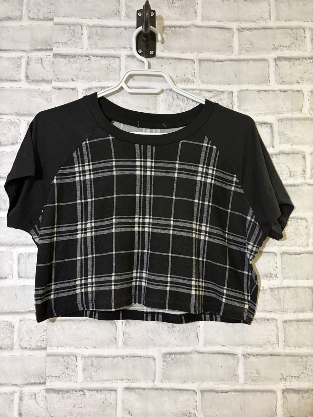 4/$20 Black Plaid Cropped Tee - Women's Top- see measurements